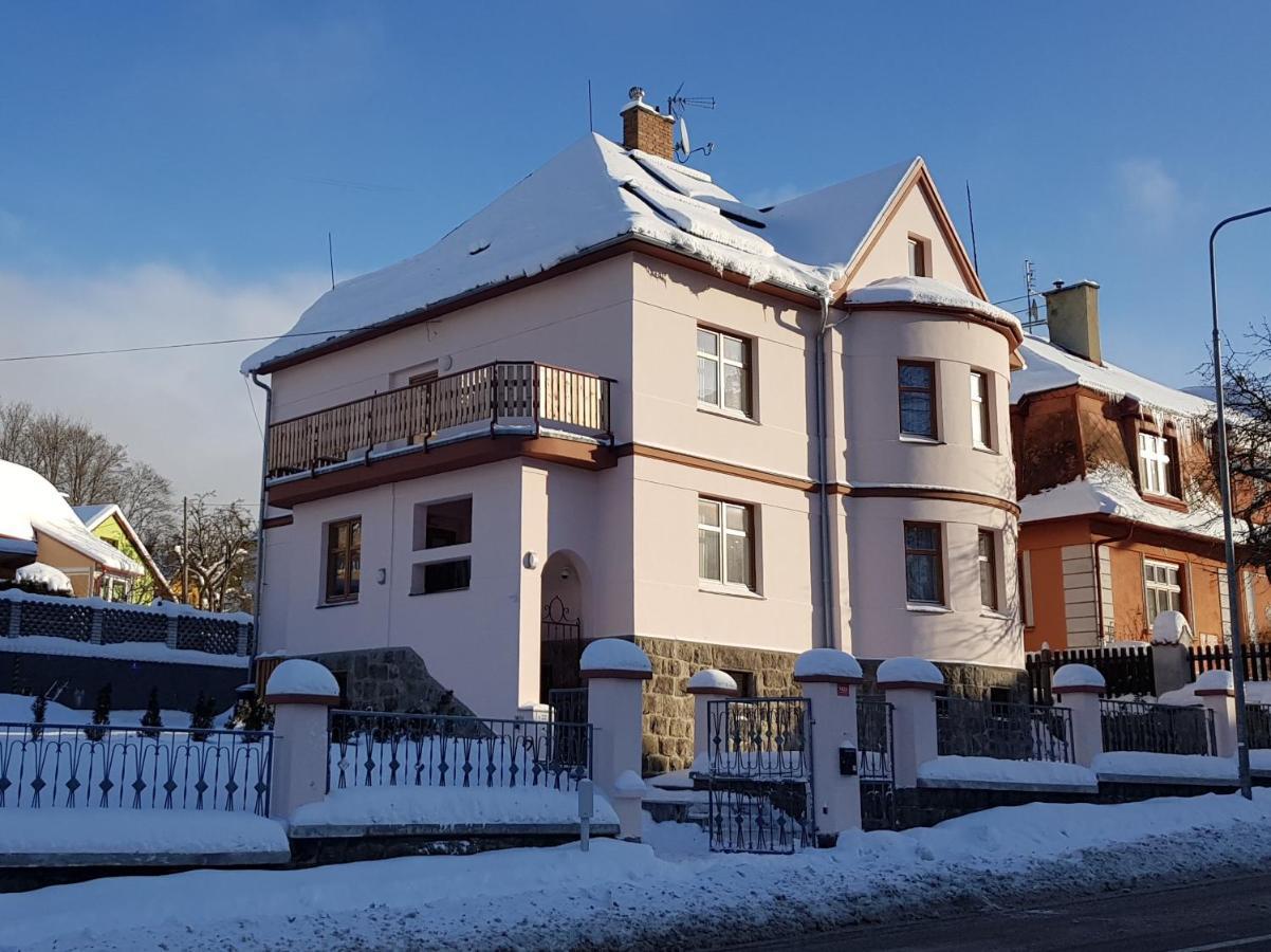 Апарт отель Vila Nejdek - Erzgebirge Экстерьер фото